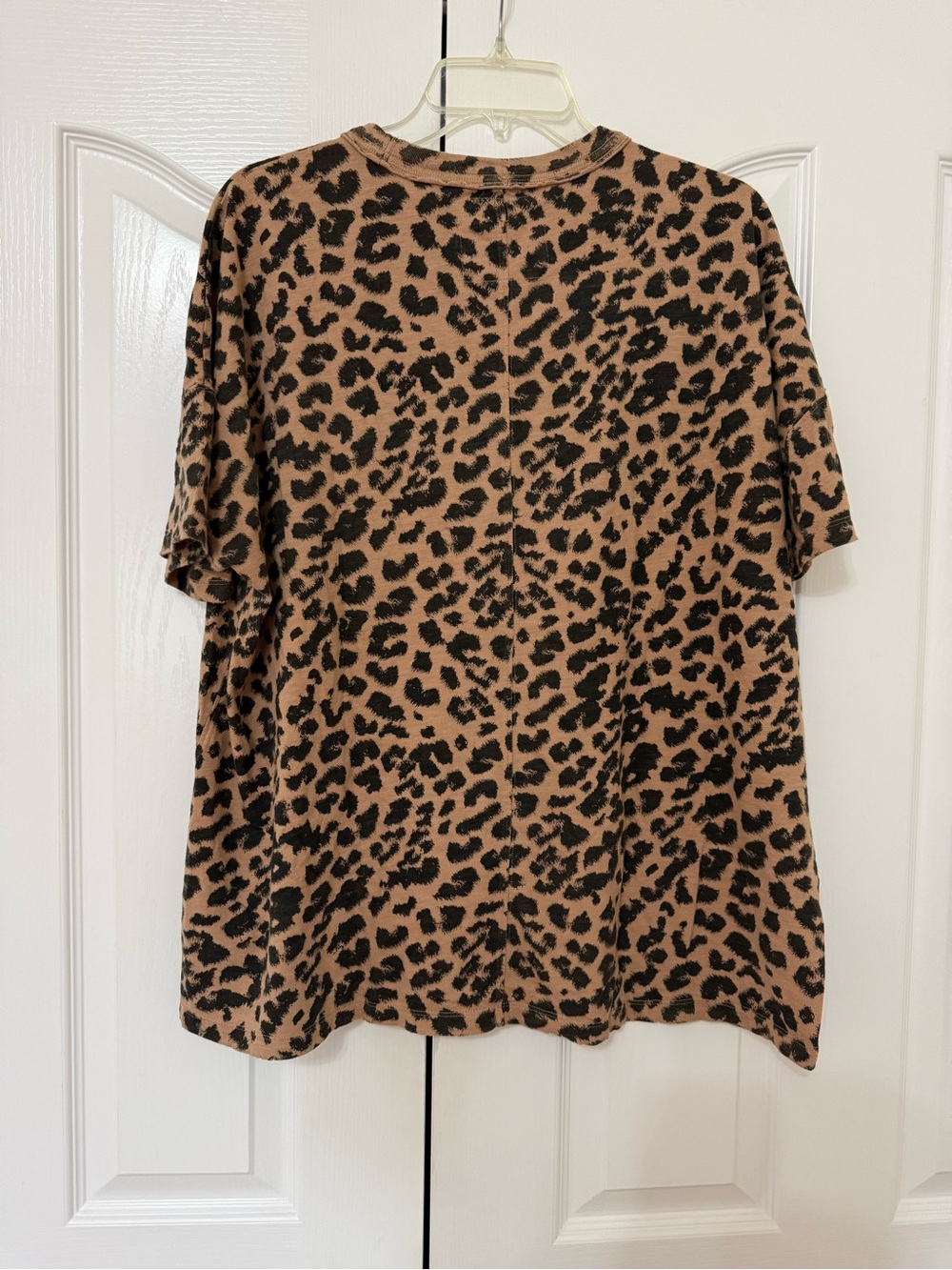 aerie oversized Leopard Print Short Sleeve Tee - Tan and Black - Picture 2 of 3